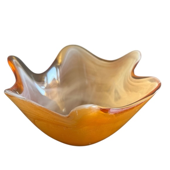 Ruffle Glass Bowl Candy Dish Carmel Color 6in - Picture 1 of 3